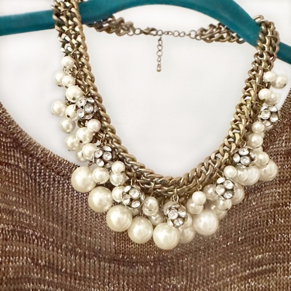 ANTHROPOLOGIE Diamonds & Pearls Necklace - Picture 2 of 4